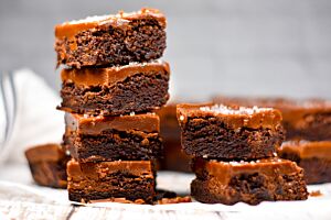 Gooey Soft Salted Caramel Chocolate Brownie