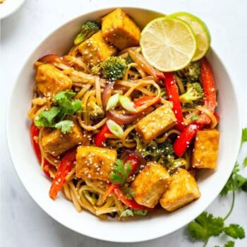 Tofu Noodle Stir Fry with Hoi Sin Sauce, Spring Onion & Sesame Seeds